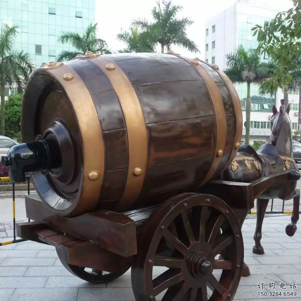 步行街酒罐雕塑廠家 游樂場小品 抽象酒罐雕塑加工廠