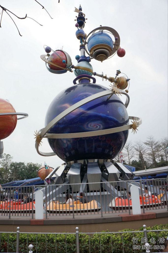 異形飛碟雕塑廠家 現(xiàn)代公園小品 創(chuàng)意不銹鋼飛碟雕塑定制