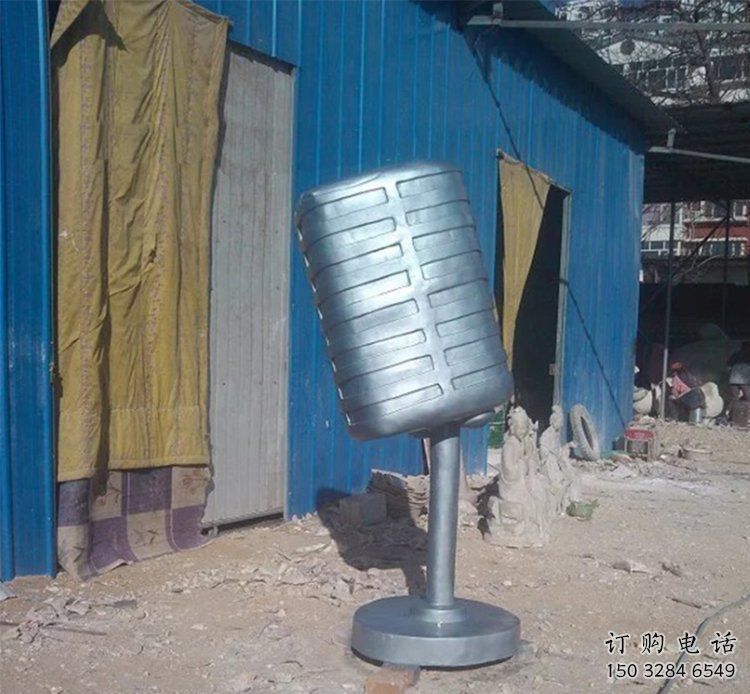 鏡面麥克風雕塑廠家 烤漆大型擺件 現代不銹鋼麥克風雕塑廠