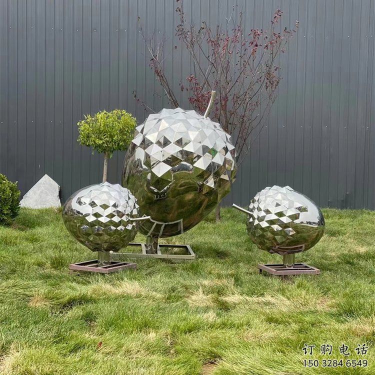 商業(yè)街松塔雕塑廠家 鏡面公園擺件 抽象不銹鋼松塔雕塑廠