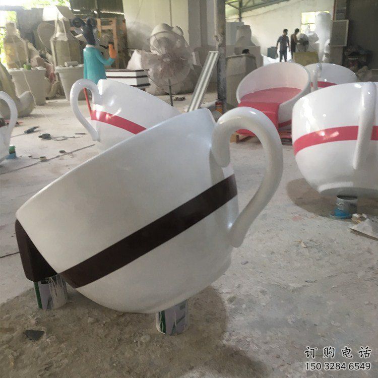 房地產咖啡杯雕塑廠家 彩繪公園擺件 大型咖啡杯雕塑價格