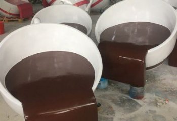 廣場(chǎng)咖啡杯雕塑廠家 彩繪抽象小品 戶外咖啡杯雕塑廠