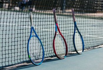 異形網球拍雕塑廠家 現代小品 抽象不銹鋼網球拍雕塑廠