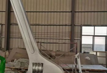 大型螺釘雕塑廠家 鍛造小品 鏡面不銹鋼螺釘雕塑廠