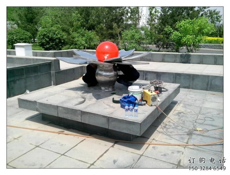 抽象蓮花雕塑廠家 公園廣場小品 戶外不銹鋼蓮花雕塑廠