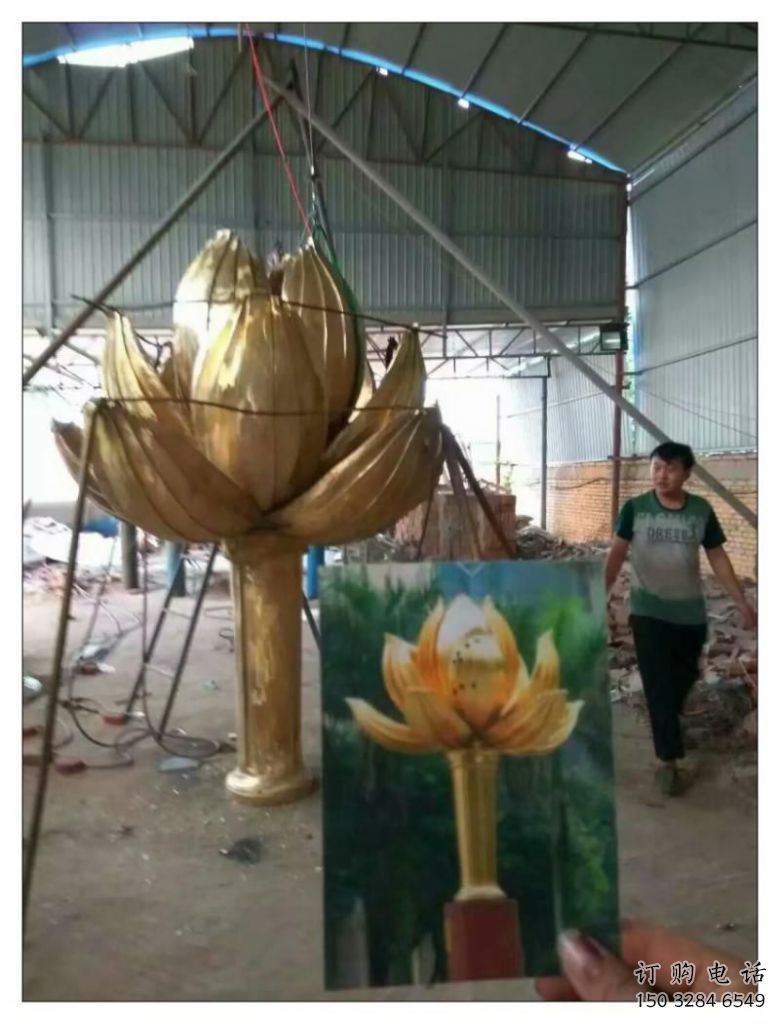 彩繪金蓮雕塑廠家 現代擺件 街頭不銹鋼金蓮雕塑廠
