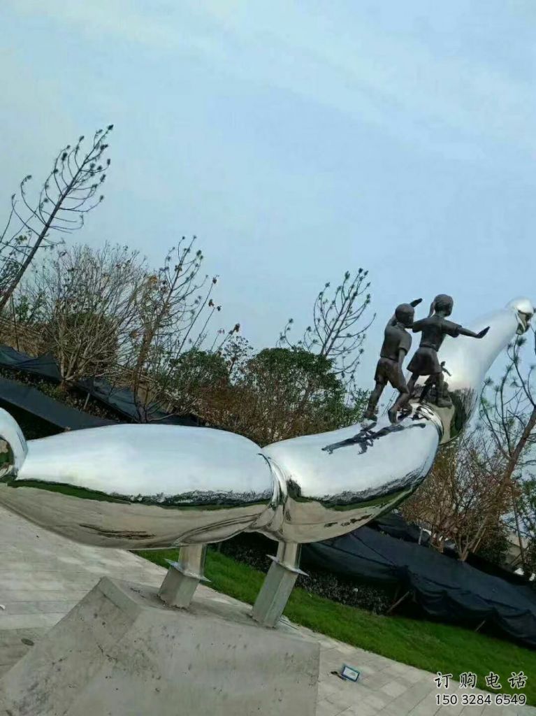 鏡面蓮藕雕塑廠家 大型擺件 創意不銹鋼蓮藕雕塑廠