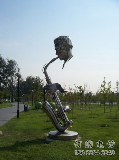 大型薩克斯雕塑廠家 鍛造小品 廣場不銹鋼薩克斯雕塑廠