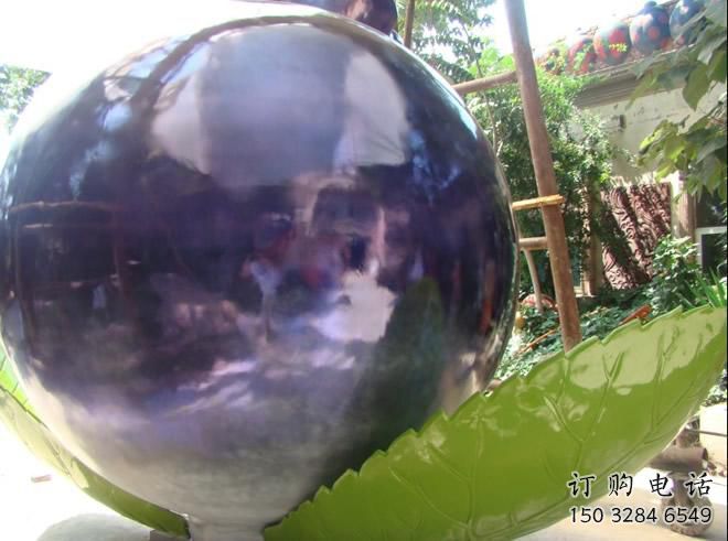 異形藍莓雕塑廠家 現代公園小品 廣場藍莓雕塑報價