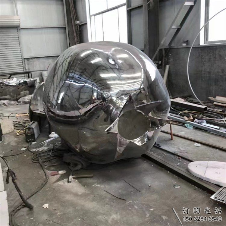 鍛造石榴雕塑廠家 鏡面小品 戶外不銹鋼石榴雕塑報價