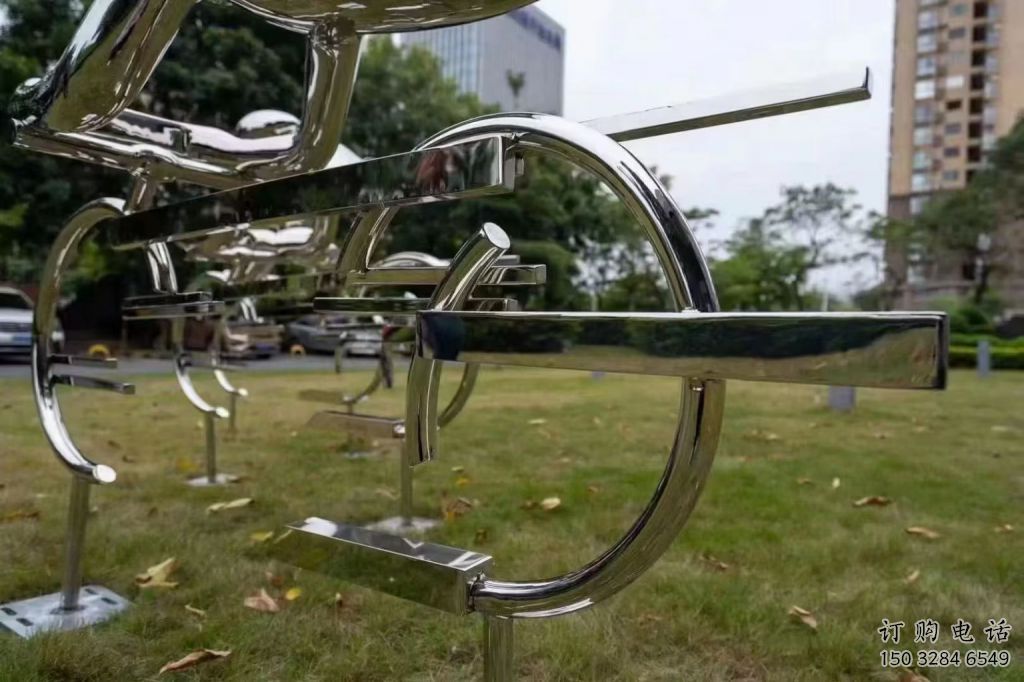 鏡面騎車人雕塑廠家 大型擺件 抽象不銹鋼騎車人雕塑廠