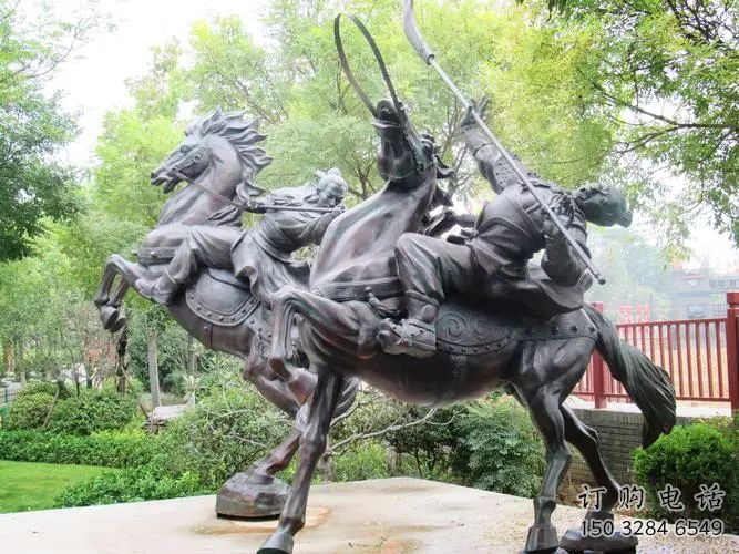大型岳飛雕塑廠(chǎng)家  鑄造小品  現(xiàn)代岳飛雕塑定做