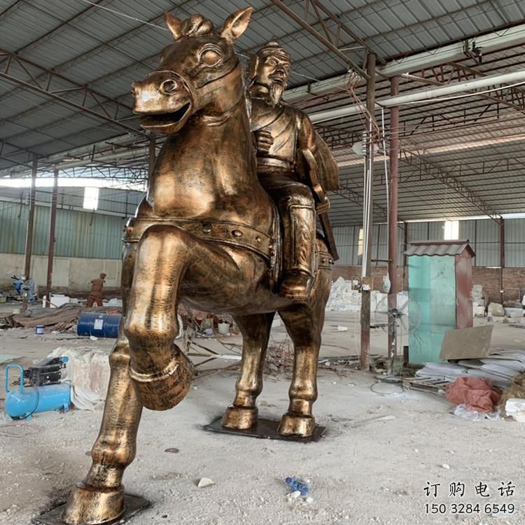 街頭騎士雕塑廠家 大型別墅區(qū)擺件  仿古騎士雕塑制作