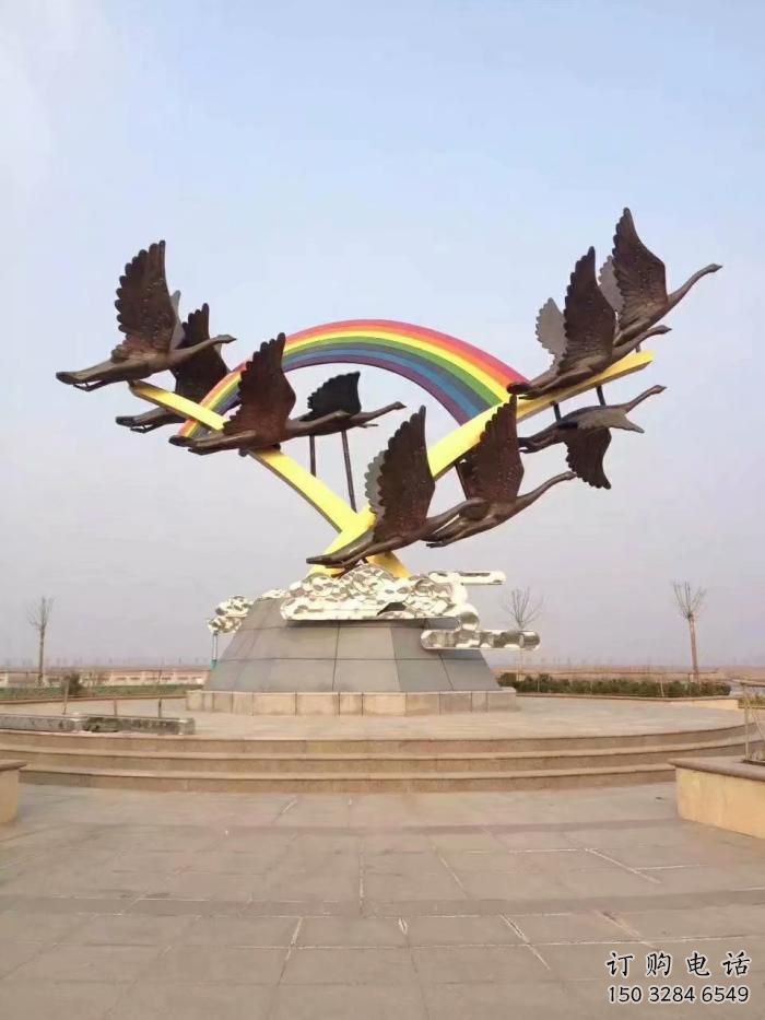 現(xiàn)代群鳥雕塑廠家 大型擺件  鏡面不銹鋼群鳥雕塑小品