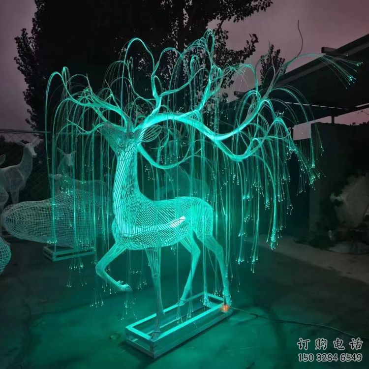 小鹿鏤空雕塑制作