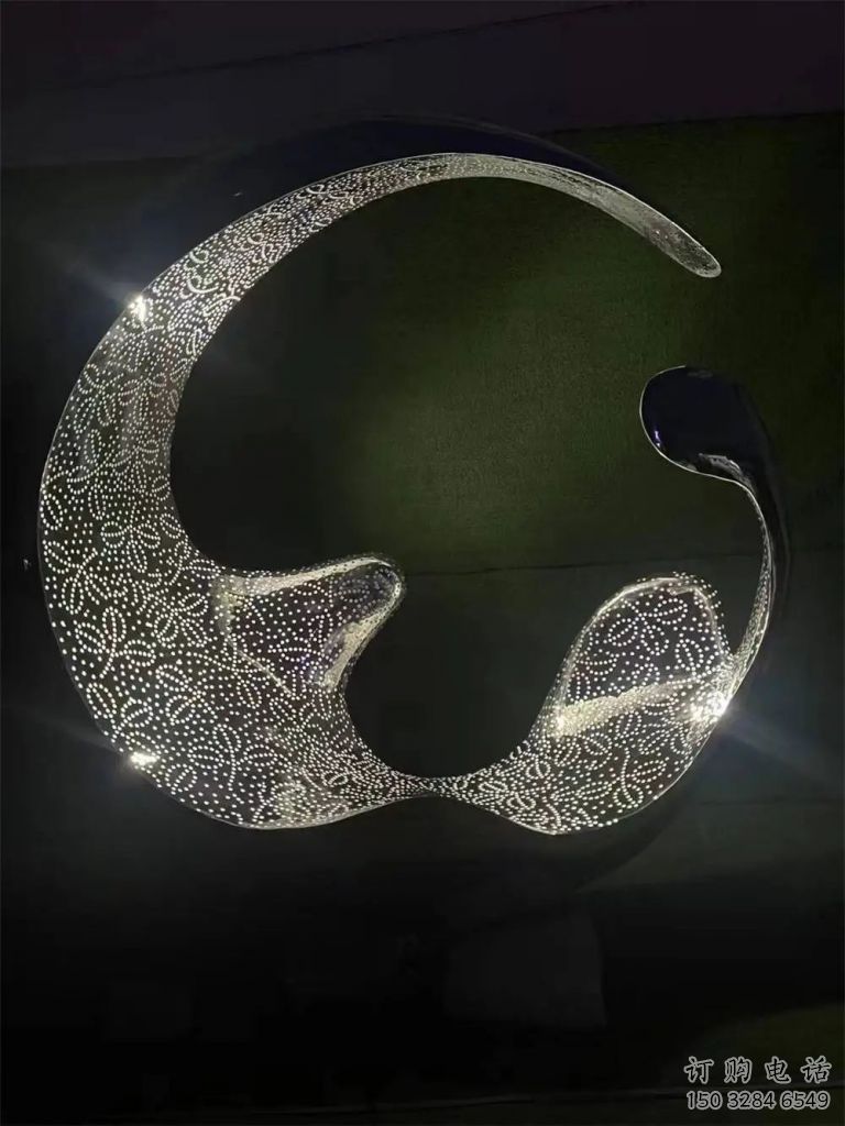 水滴雕塑廠家,鏤空燈光工藝,現(xiàn)代不銹鋼水滴雕塑