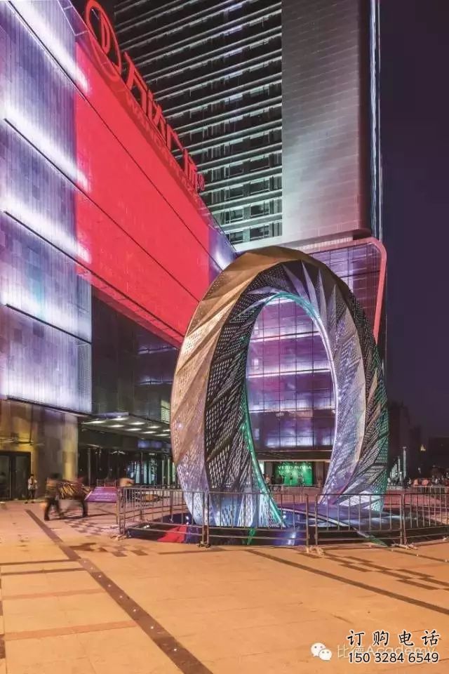 定制街頭精神堡壘雕塑 大型別墅區(qū)標(biāo)識(shí)雕塑 鋼管文化雕塑