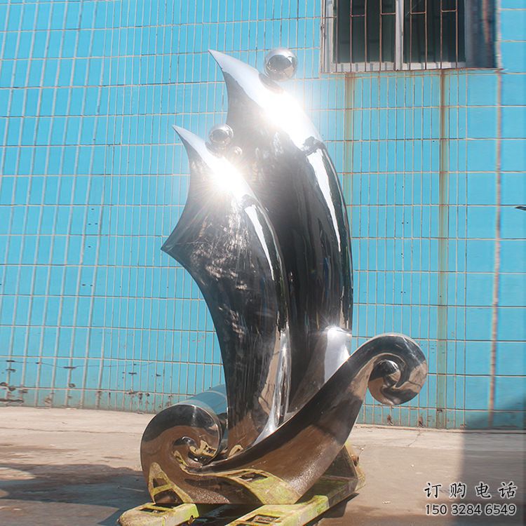 戶外景觀雕塑供應廠，鍍銅帆船雕塑，鏡面工藝