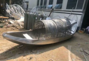 街道景觀雕塑選用廠家，鍛造帆船雕塑，鏡面效果