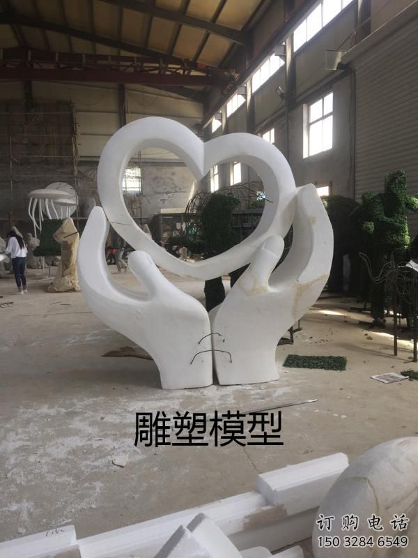 愛心雕塑制造商 仿真愛情雕塑 烤漆雕塑