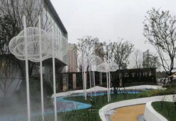 預(yù)定景觀云梯雕塑 彩繪剪紙?zhí)葑拥袼?校園云朵雕塑實(shí)景圖