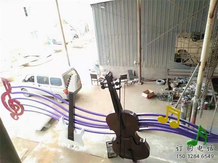 選定商業(yè)街音符雕塑 烤漆擺件 彩繪雕塑