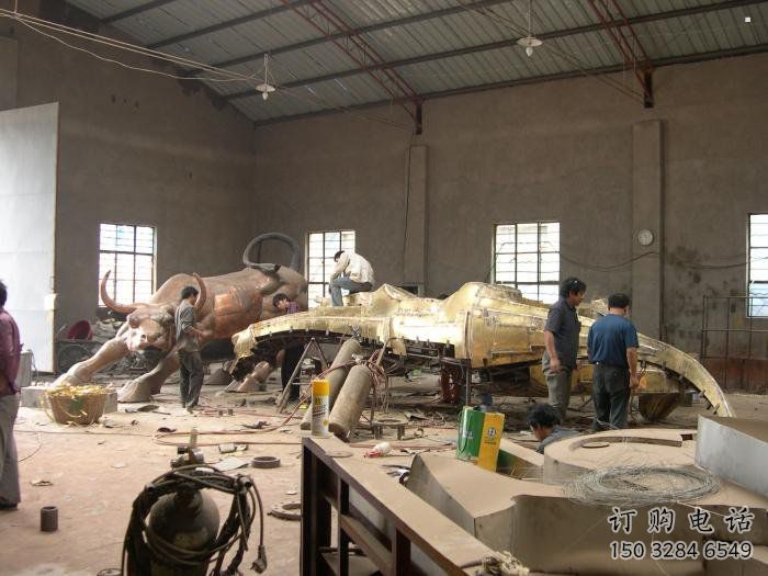 景觀恐龍雕塑生產，景區案例，景觀幾何恐龍雕塑制作