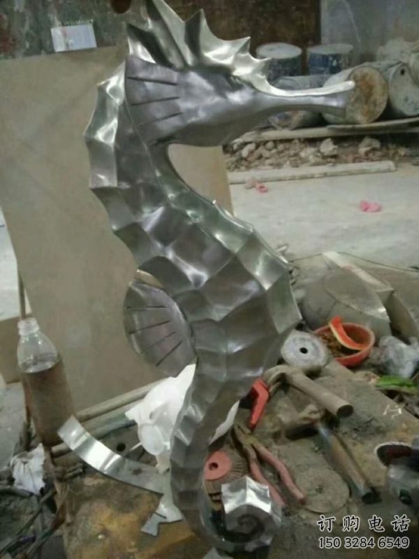 景區恐龍雕塑優選，圓雕體系，城市鏡面恐龍雕塑選定