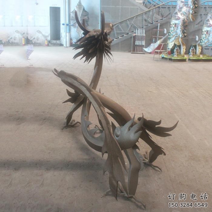 幾何恐龍雕塑供應，城區小品，鐵藝恐龍雕塑制造商