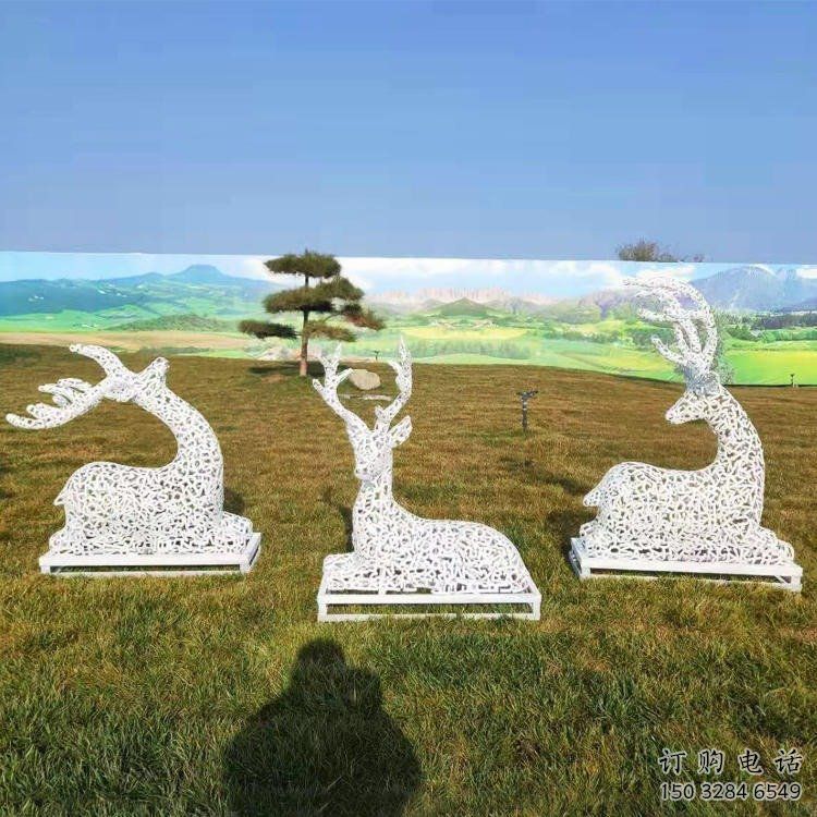 小鹿雕塑觀賞型，公園小品，景觀鏤空小鹿雕塑常用