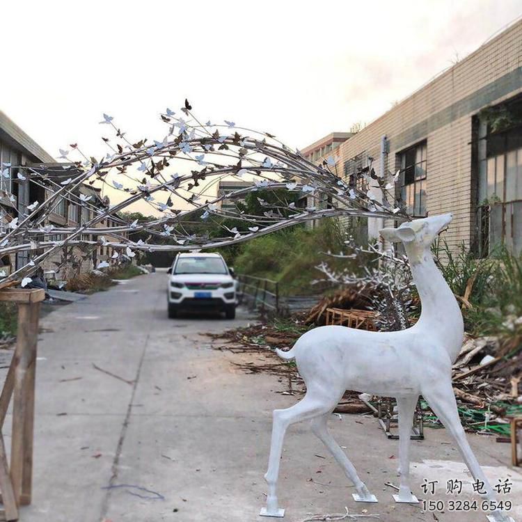 梅花鹿雕塑優價，金屬組合，仿真梅花鹿雕塑特供