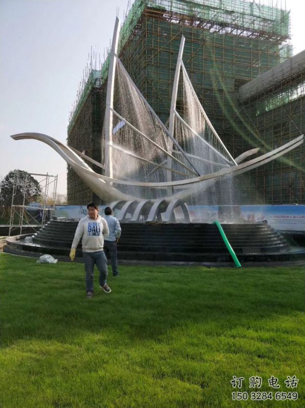 帆船噴泉雕塑，水景水秀組合，旱地帆船噴泉雕塑廠家