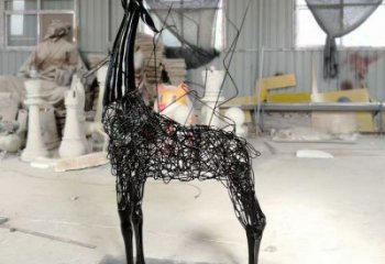 小鹿雕塑生產(chǎn)，透雕系列，鏤空鋼絲小鹿雕塑生產(chǎn)商