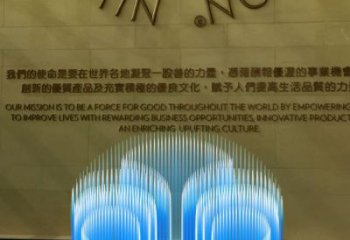 矩陣結(jié)合電影噴泉雕塑