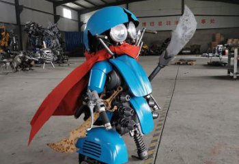 動漫機甲卡通人雕塑