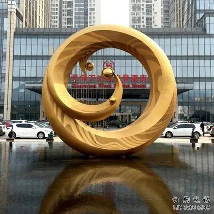 鳳凰雕塑制作選用，景區案例，圓環鳳凰雕塑制造商