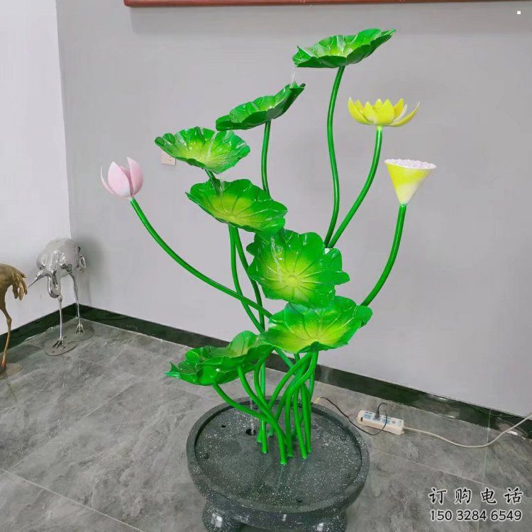 荷花雕塑優選，圓雕體系，園林仿真荷花雕塑選定