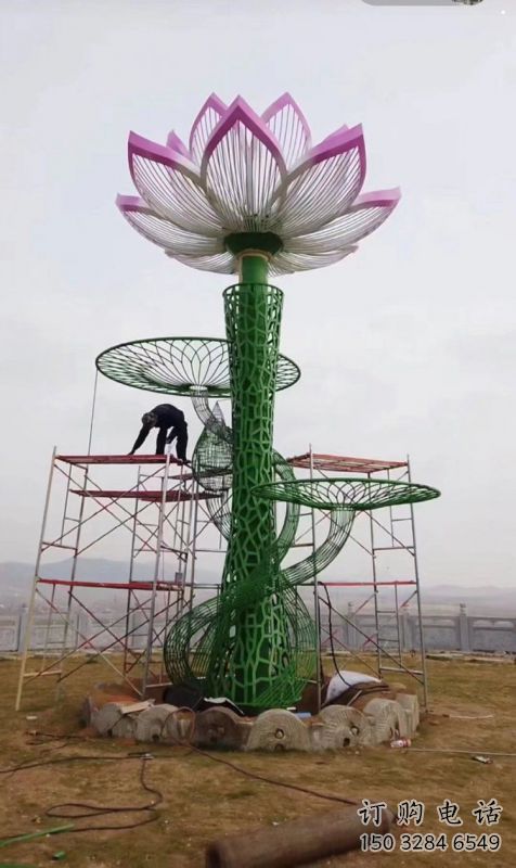 荷花雕塑優(yōu)選，室外雕塑，彩繪荷花雕塑優(yōu)選