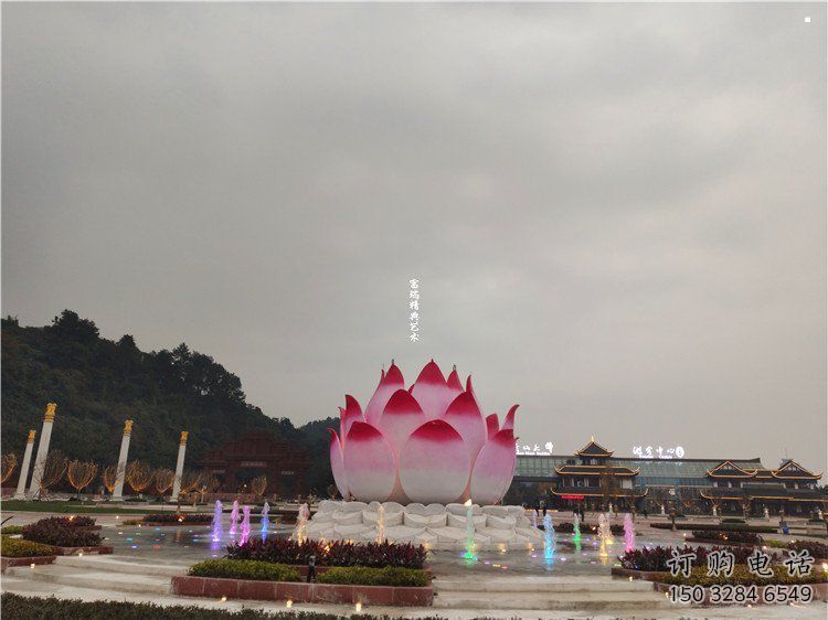 大型蓮花雕塑制造，透雕系列，蓮花噴泉雕塑廠家承接