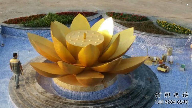 銅蓮花雕塑生產商，小區雕塑，銅蓮花雕塑制作廠家