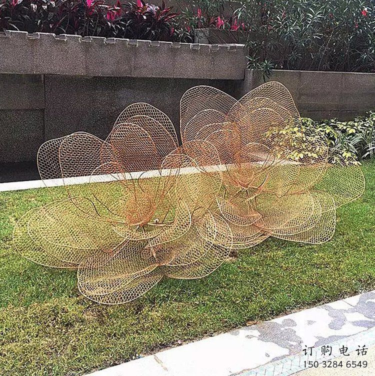 花朵雕塑選用，景區(qū)案例，鏤空花朵雕塑廠家通用