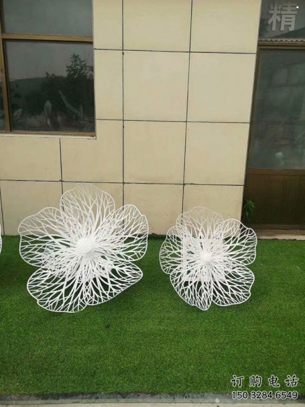 金屬花朵雕塑指用，戶外擺放，鏤空花朵雕塑通用