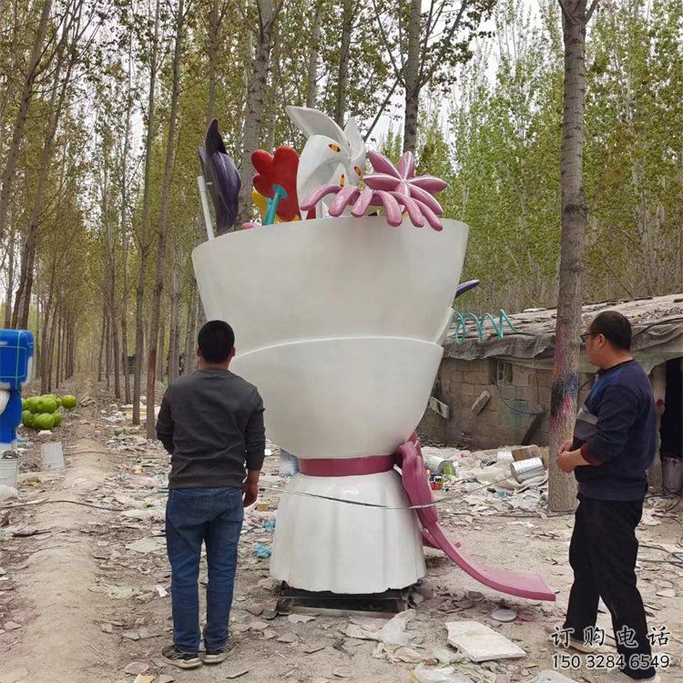 花朵雕塑承接，景觀概念，戶外郁金香花朵雕塑供需