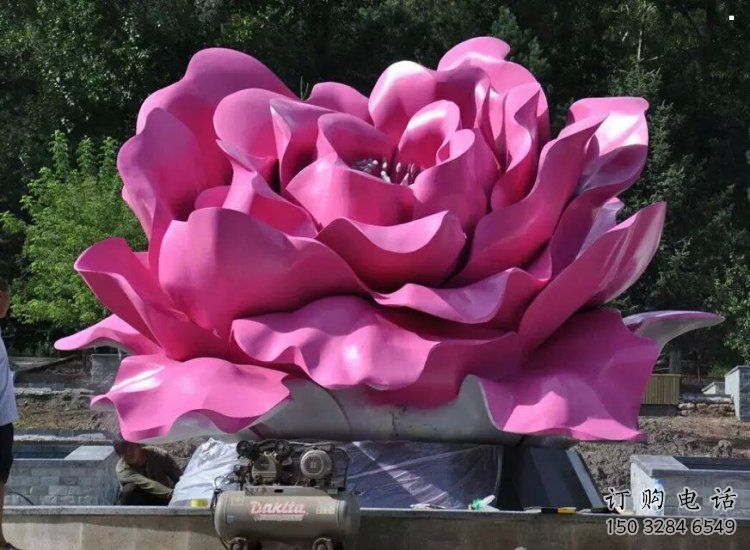 牡丹花雕塑廠家，廣場雕塑，不銹鋼牡丹花雕塑選用