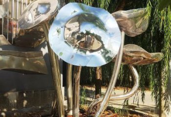 大門口荷葉雕塑