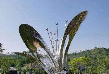 百合花雕塑訂做廠家，景區(qū)雕塑，不銹鋼百合花雕塑定價(jià)