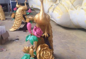 制造孔雀雕塑展品，黃銅材質，銅孔雀雕塑廠家常用