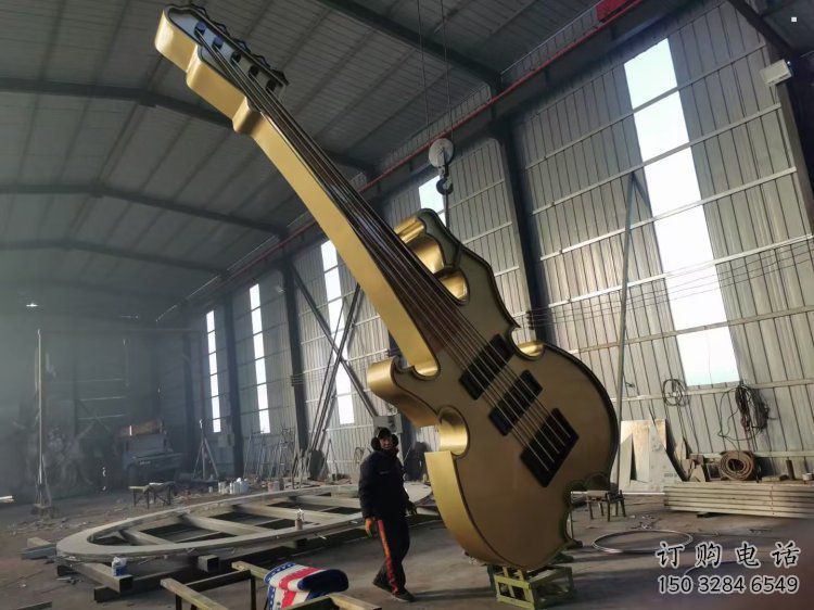 大提琴雕塑定做，小區擺件，不銹鋼大提琴雕塑制作