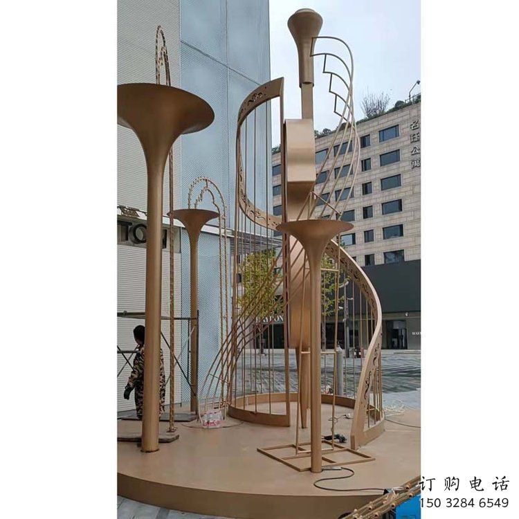 提琴雕塑選用，透雕系列，現代不銹鋼提琴雕塑優價