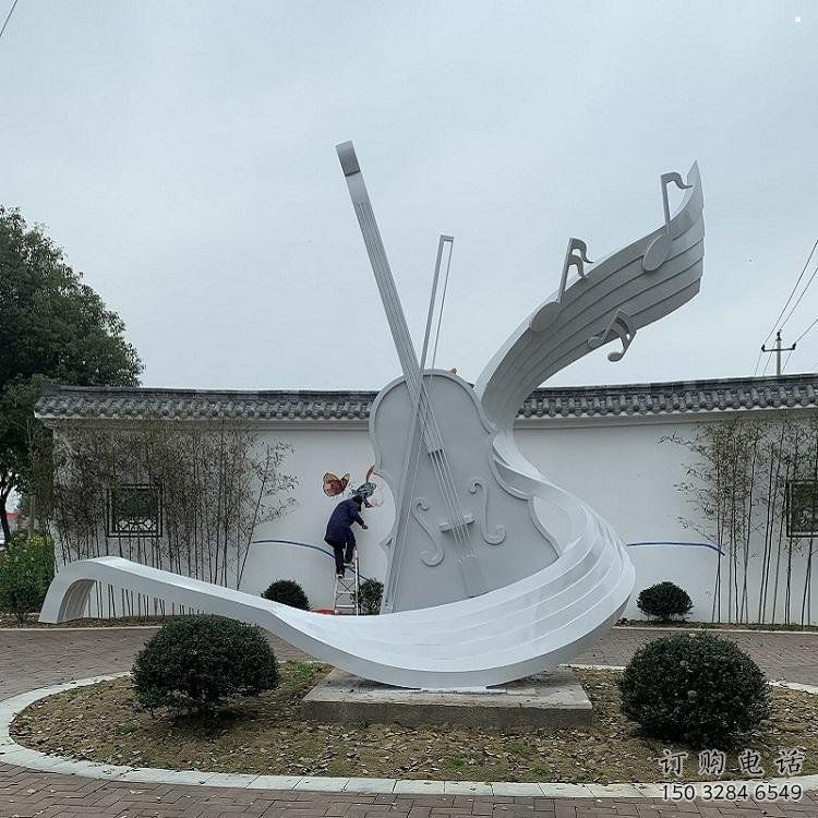小提琴雕塑訂做，室外軟裝，不銹鋼小提琴雕塑供應